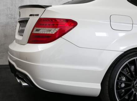 Mercedes-Benz - C-class