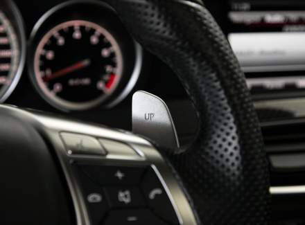 Mercedes-Benz - C-class