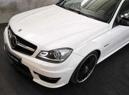 Mercedes-Benz - C-class