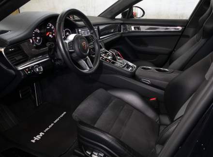 Porsche - Panamera