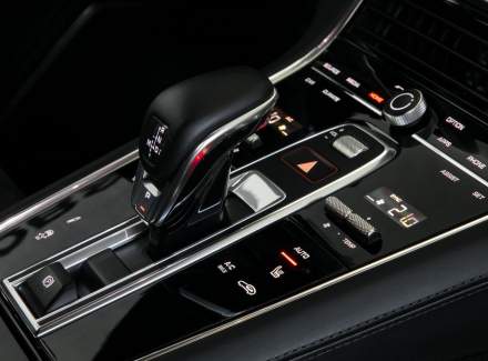 Porsche - Panamera