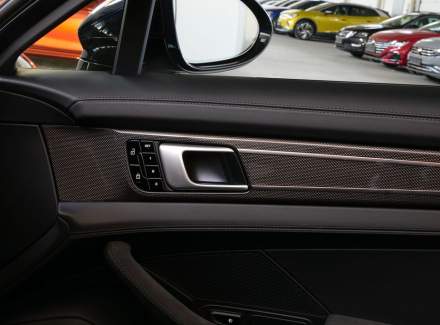 Porsche - Panamera