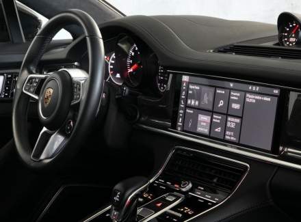 Porsche - Panamera