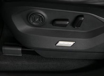 Volkswagen - Touareg