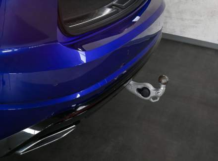 Volkswagen - Touareg