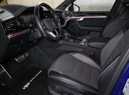 Volkswagen - Touareg