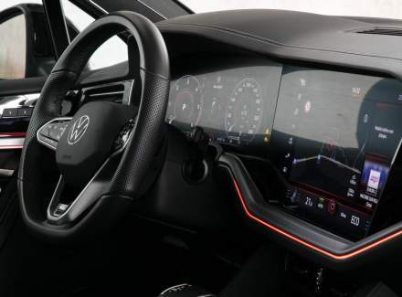 Volkswagen - Touareg