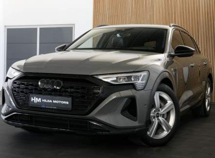 Audi - Q8