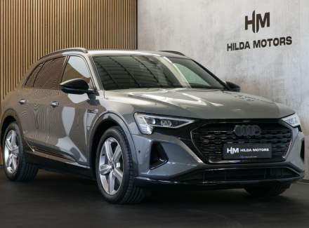 Audi - Q8