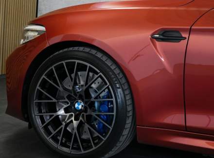 BMW - M2