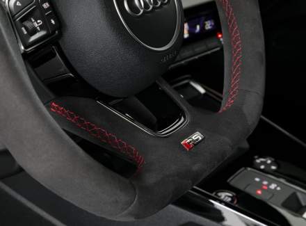 Audi - RS 3