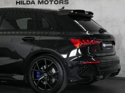 Audi - RS 3