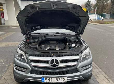 Mercedes-Benz - GL