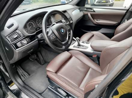 BMW - X3