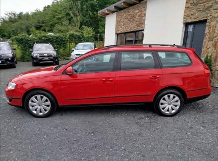 Volkswagen - Passat