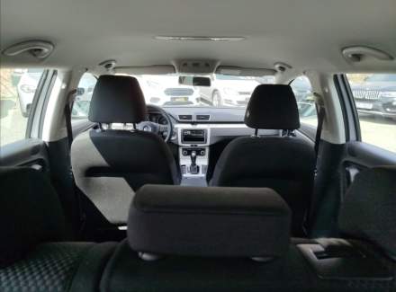 Volkswagen - Passat