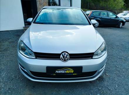 Volkswagen - Golf