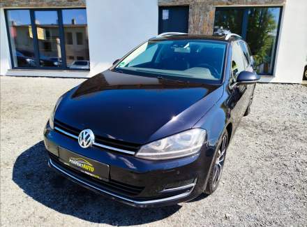 Volkswagen - Golf