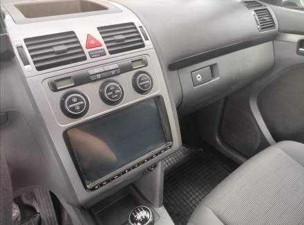 Volkswagen - Touran