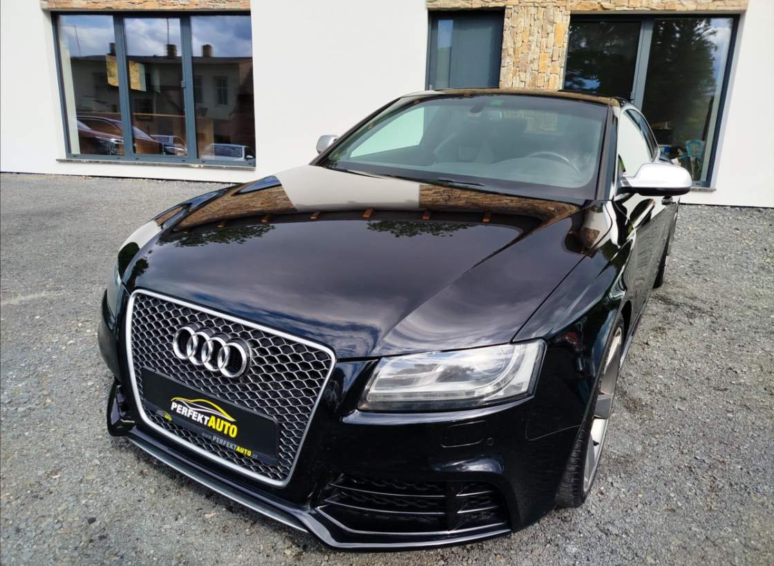 Audi - RS 5