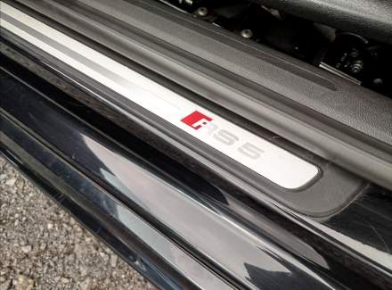 Audi - RS 5