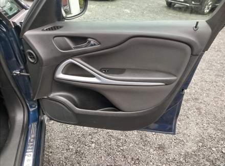 Opel - Zafira