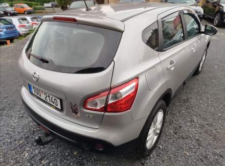 Nissan - Qashqai