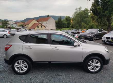 Nissan - Qashqai