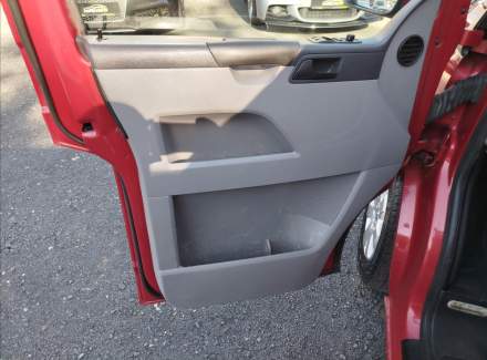 Volkswagen - Caravelle