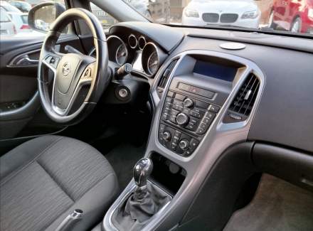 Opel - Astra