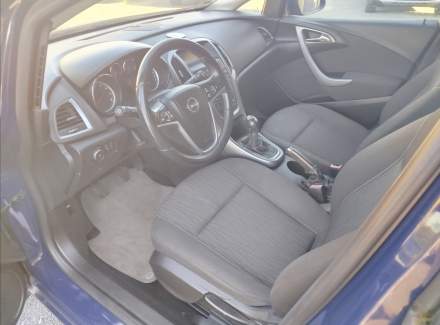 Opel - Astra