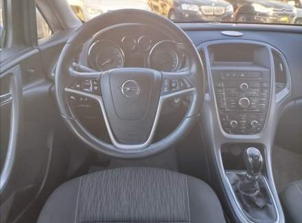 Opel - Astra
