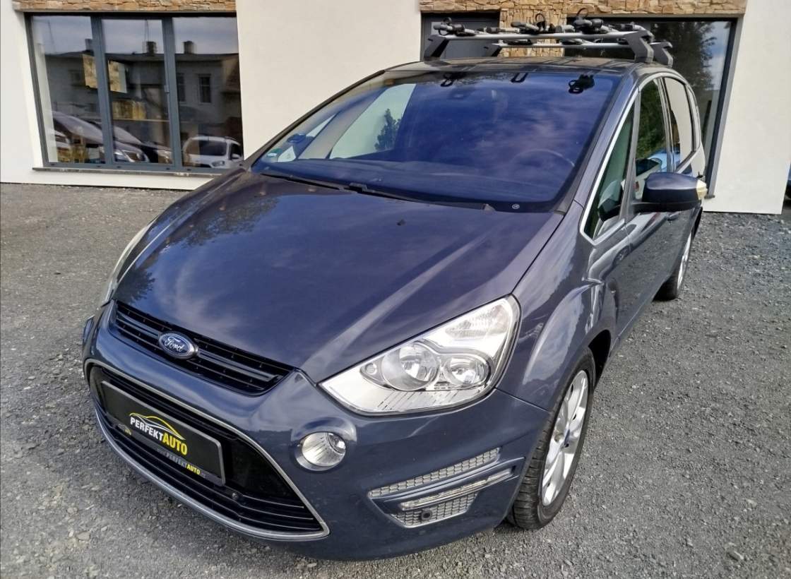 Ford - S-MAX