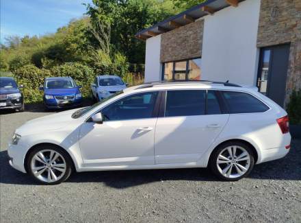 Škoda - Octavia