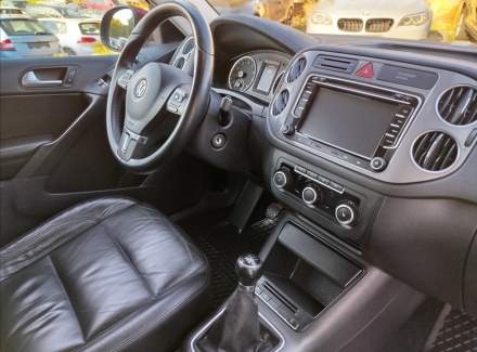 Volkswagen - Tiguan