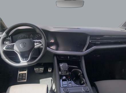 Volkswagen - Touareg