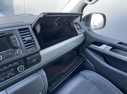 Volkswagen - Multivan