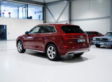 Audi - Q5