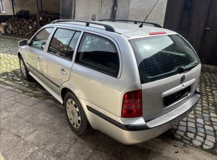 Škoda - Octavia