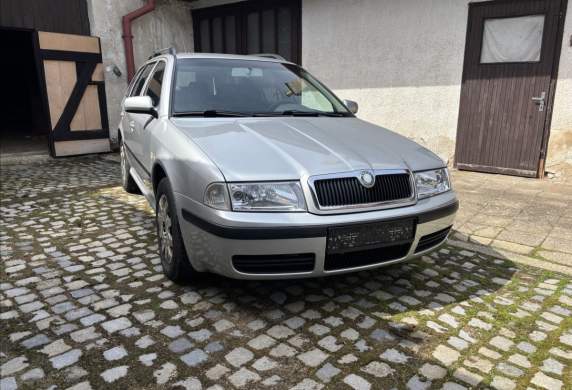 Škoda - Octavia