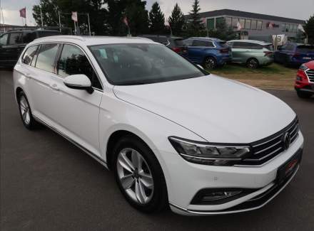 Volkswagen - Passat