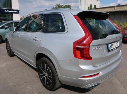 Volvo - XC90
