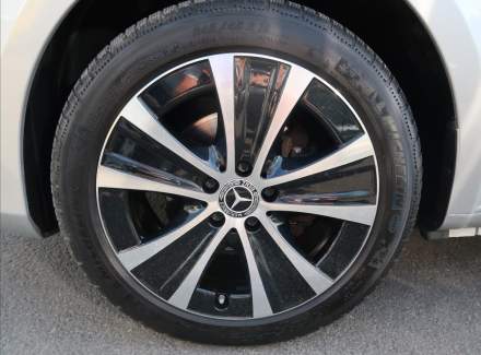 Mercedes-Benz - V-class