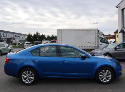 Škoda - Octavia