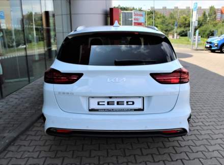 Kia - Cee'd