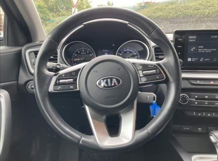 Kia - Cee'd