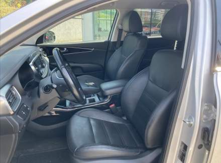 Kia - Sorento