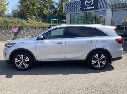 Kia - Sorento