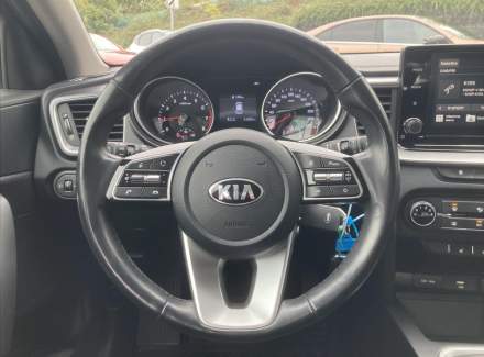 Kia - Cee'd