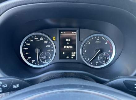 Mercedes-Benz - Vito
